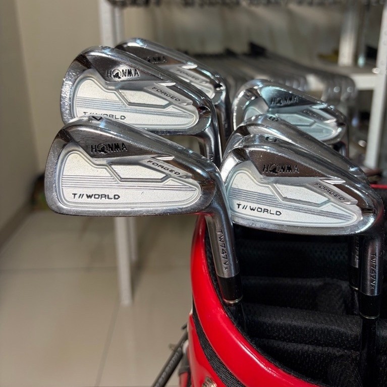 Iron set 5-10 Honma TW747Vx