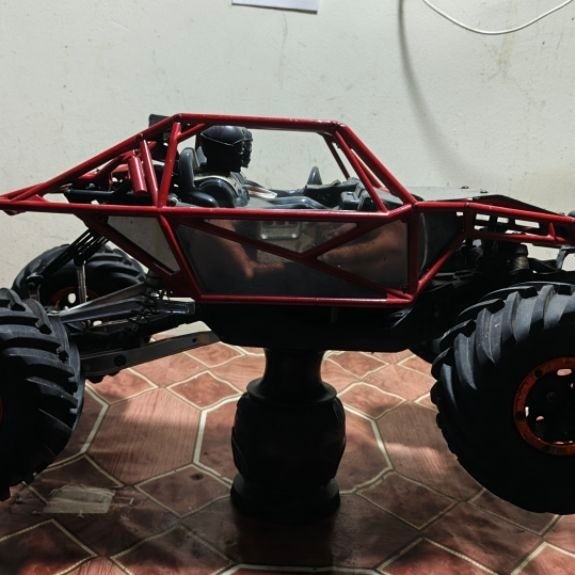 RC CAR AXIAL YETI