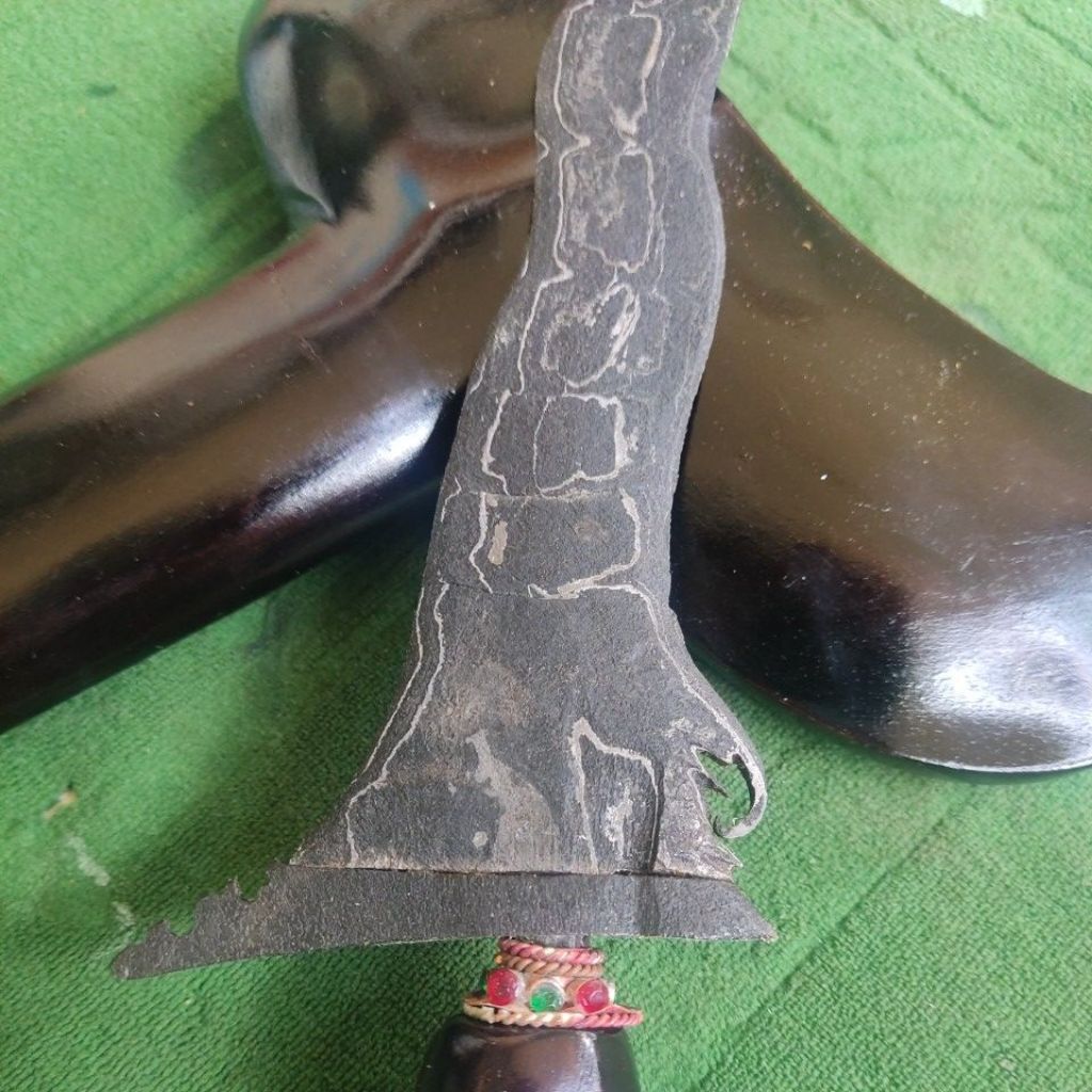 keris tilam pamor melati tumpuk