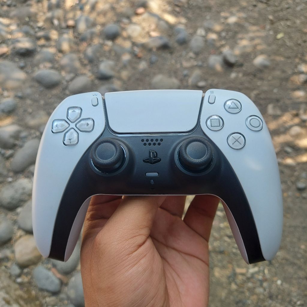 DUALSENSE PS5 ORIGINAL MESIN (BEKAS DARI COPOTAN/BAWAANNYA DARI PS5 SLIM) TAHUN PRODUKSI 2025