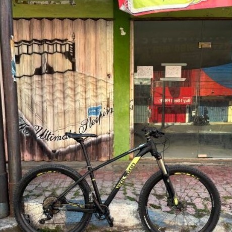 POLYGON XTRADA 7 TAHUN 2019