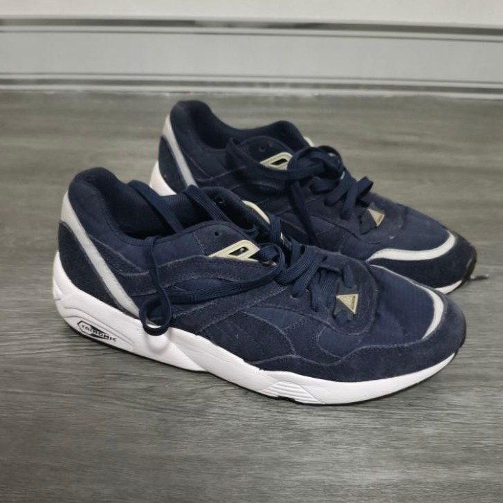 Sepatu puma trinomic, size 44,