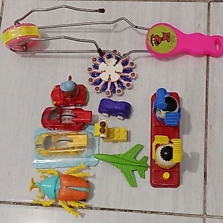 Mainan anak laki-laki preloved /Mainan paketan