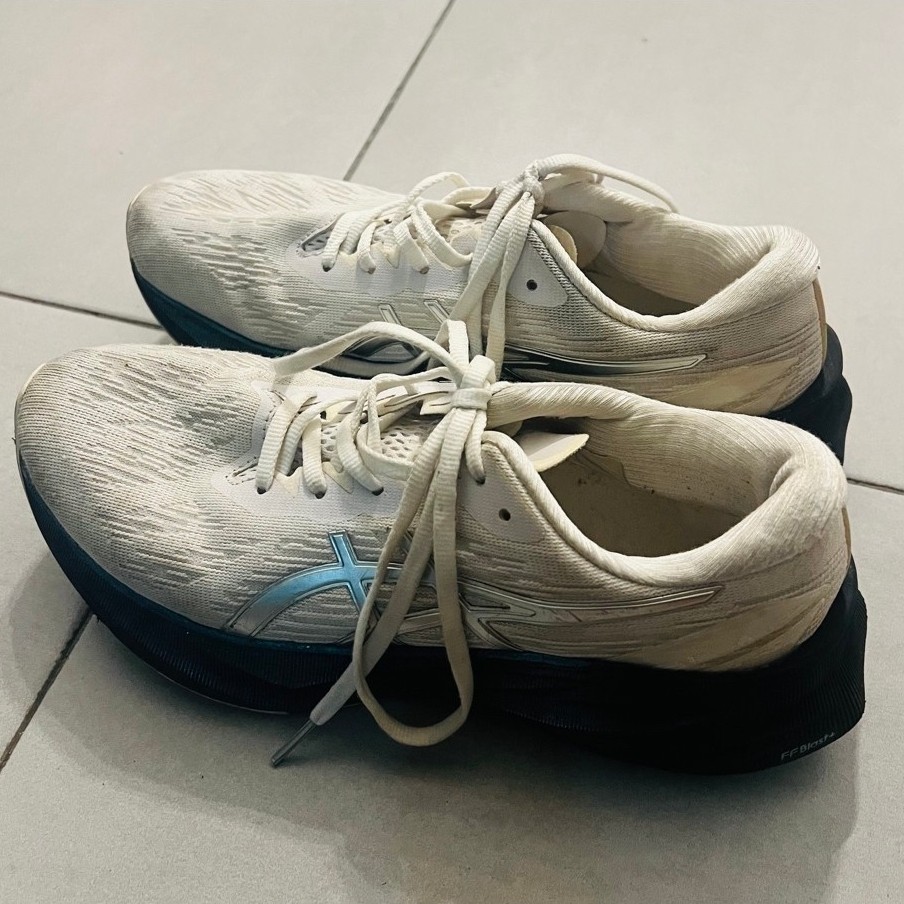 Asics Novablast 3 Original
