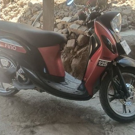 MOTOR YAMAHA FINO 125 TAHUN 2017