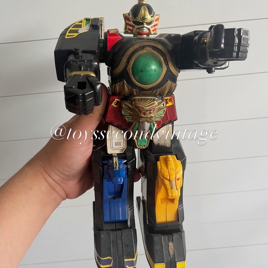 Robot Thunder Megazord Bootleg