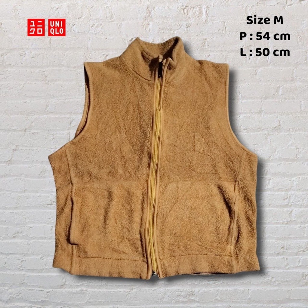 Size M Vest Rompi Fleece Uniqlo Coklat Mocha Second Preloved #V20