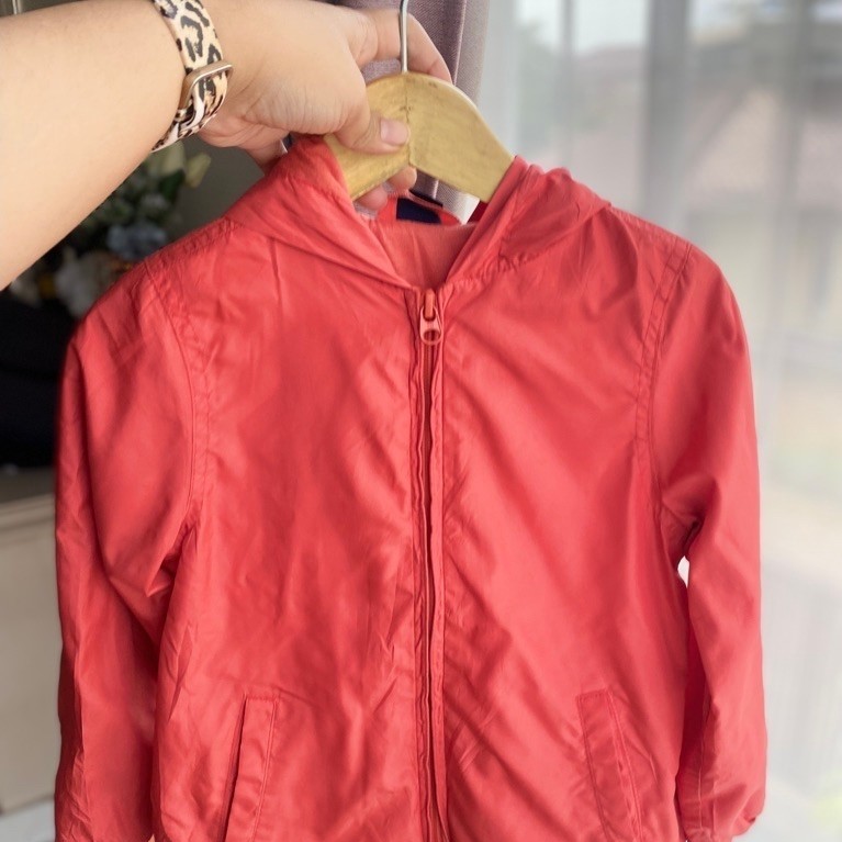 jaket  gap anak perempuan cantik. jaket anak perempuan lucu jaket GAP anak laki laki keren .jaket je