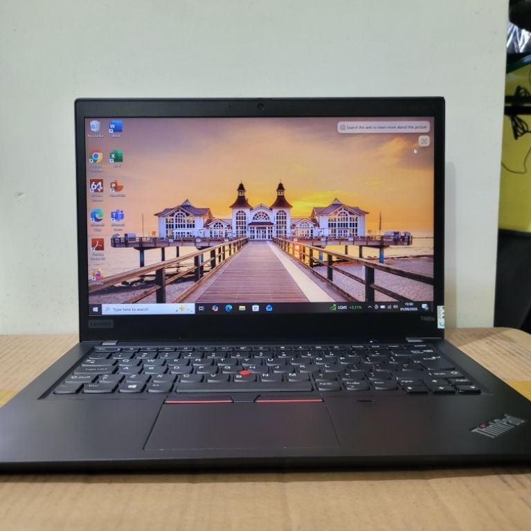 Lenovo Thinkpad T495s Ryzen 7 PRO 16/256