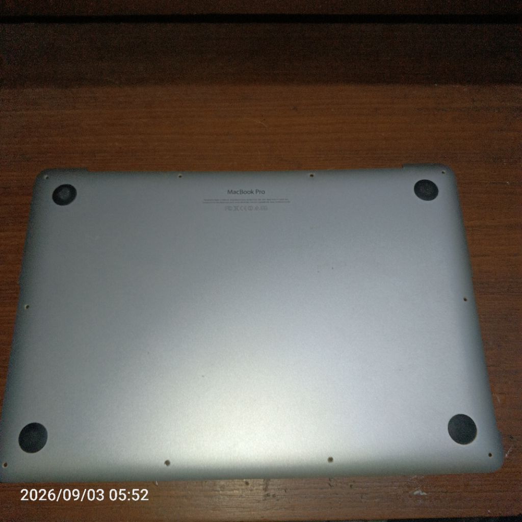 Casing bawah Macbook Pro Retina 13 A1502 2014-2015