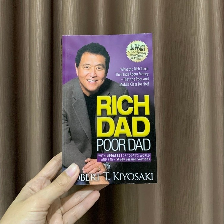 [Preloved Book] Rich Dad Poor Dad by Robert T Kiyosaki (English, original)