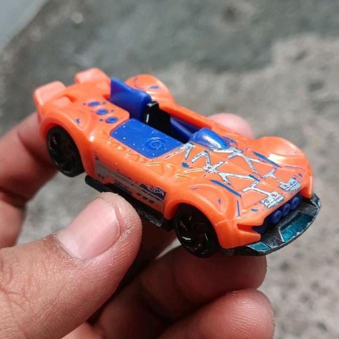 HOTWHEELS LOOSE DIECAST LOOSE HOTWHEELS MONTERACER