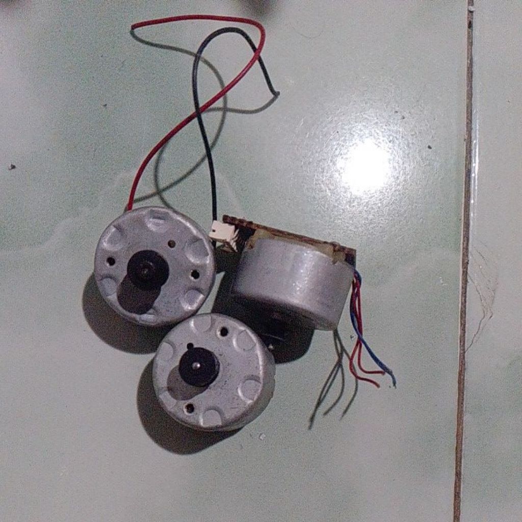 dinamo dc Dvd 9volt