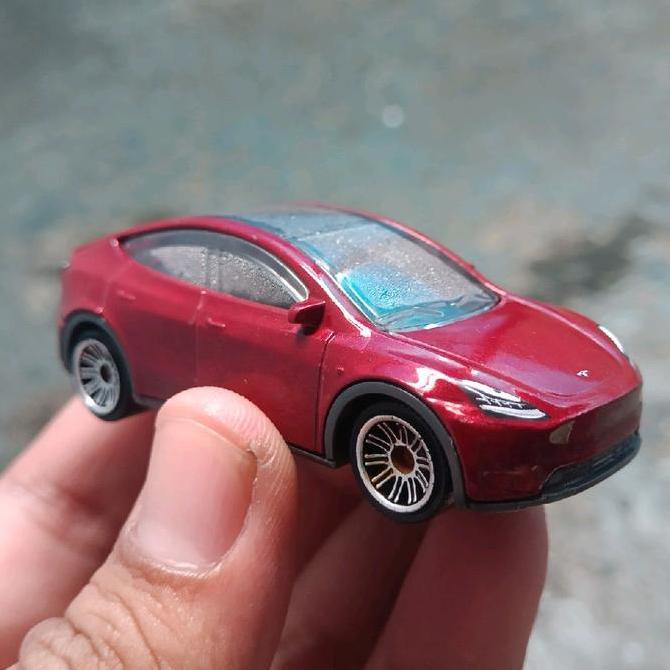 DIECAST LOOSE MATCHBOX TESLA MODEL Y MATCHBOX LOOSE DIECAST TESLA