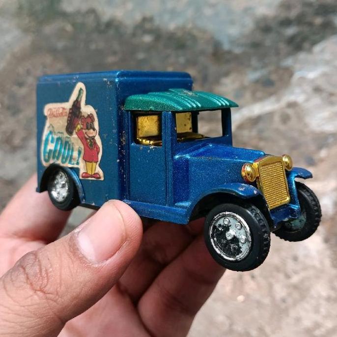 DIECAST BAN KARET SKALA 43AN BAHAN PLASTIK DIECAST LOOSE DIECAST VINTAGE DIECAST JADUL