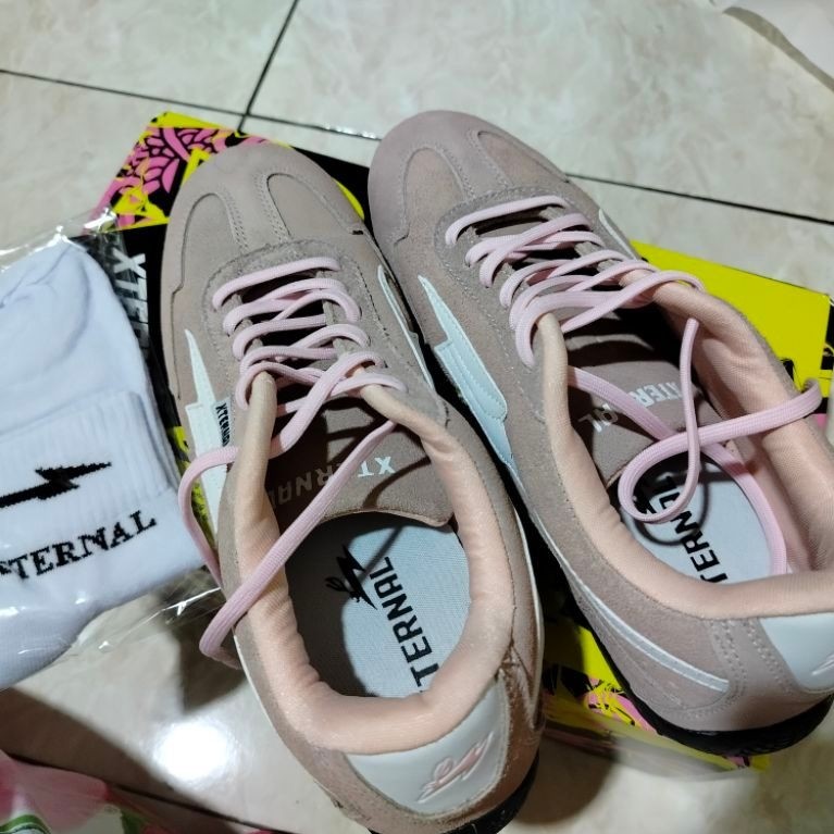 Sepatu Xternal Original Rabbit pink Pria/Wanita Suede