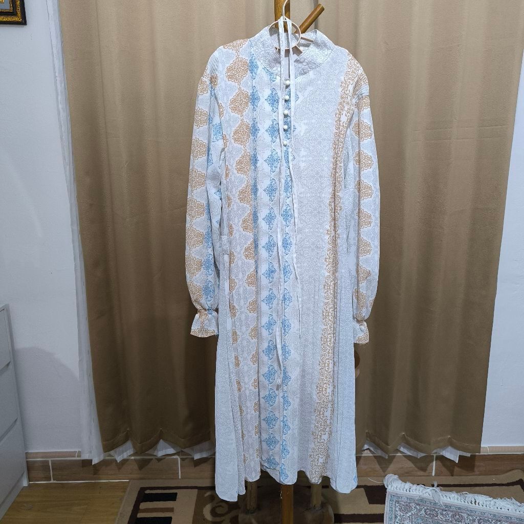 Tunik Plisket Baju Wanira Corak Putih Tulang PL