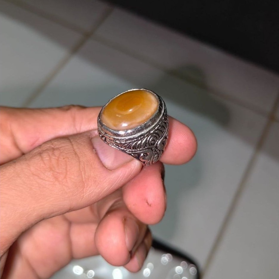 Batu badar asem