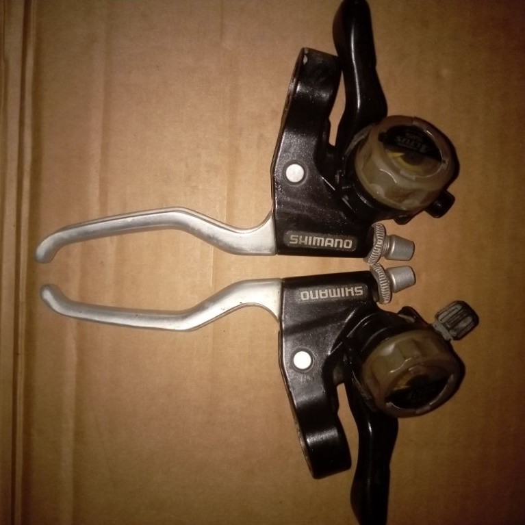 Shifter vintage 3x7 speed Shimano Altus ct90