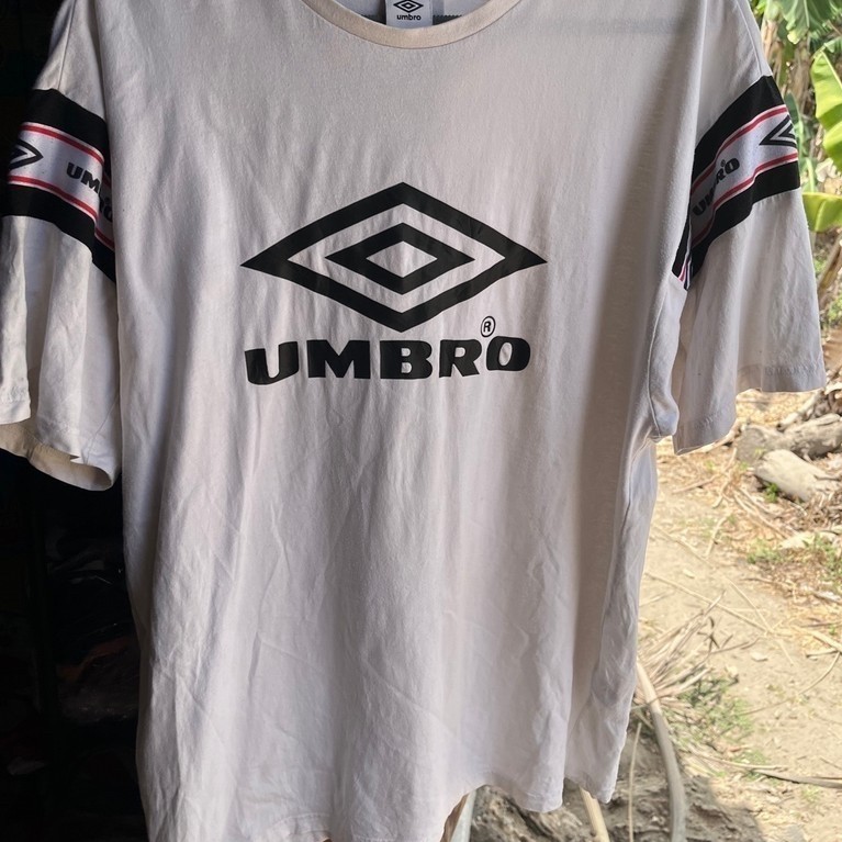 Tshirt Umbro tapped original kaos umbro tapped spellout