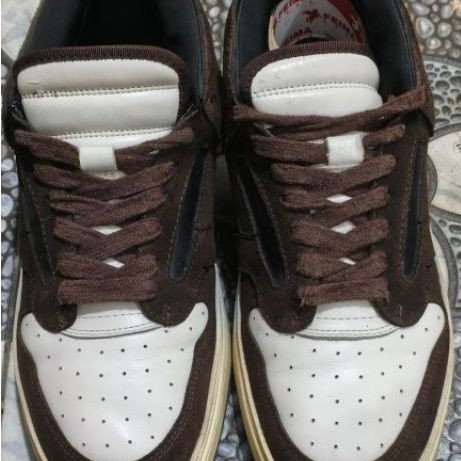 sneakers low top represent
