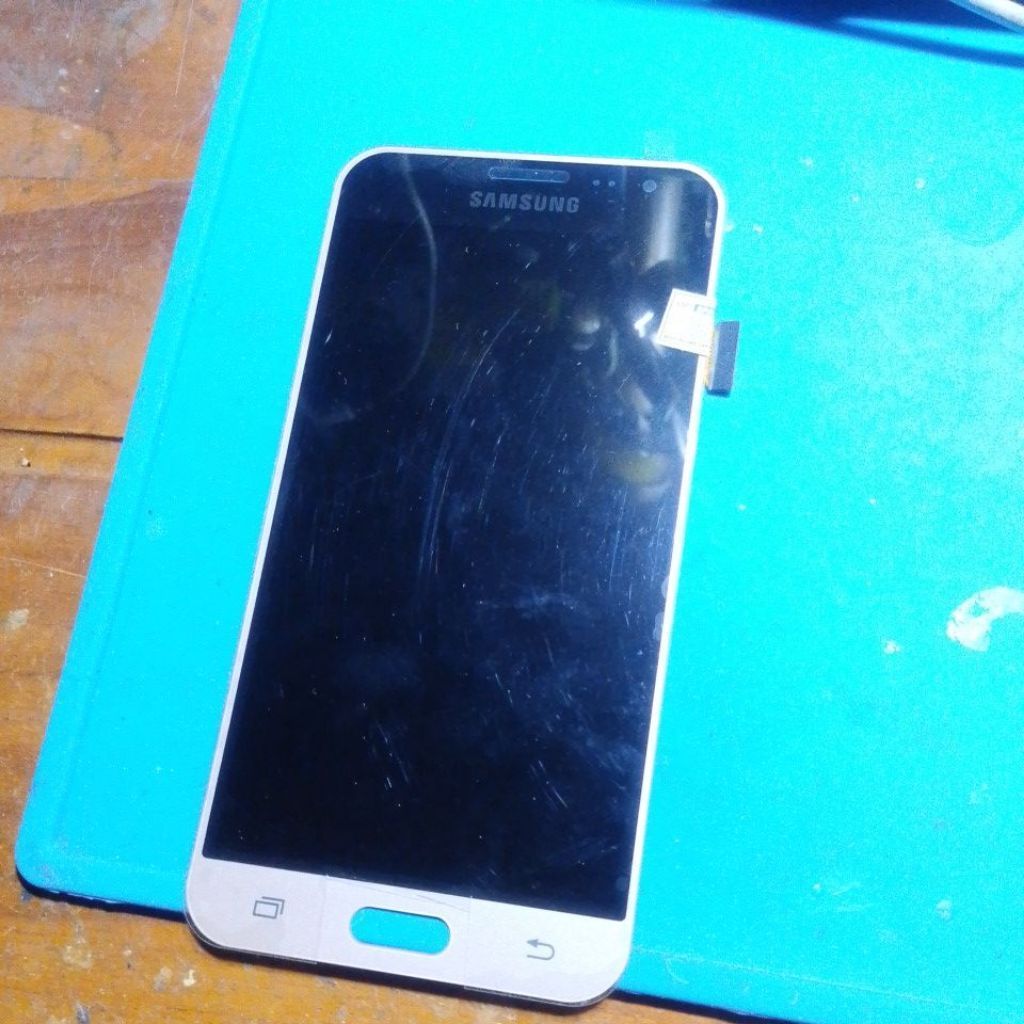Lcd Touchscreen Samsung J3 2016 (J320) Gold