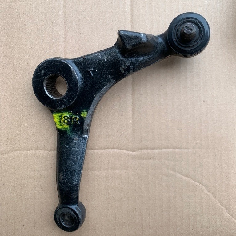 bell crank idler arm kanan L300