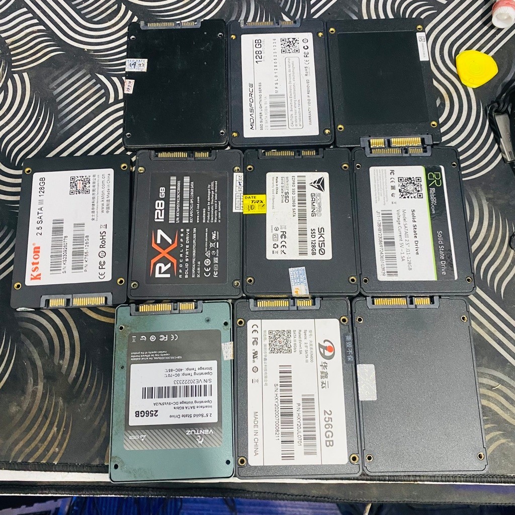 SSD SATA RUSAK