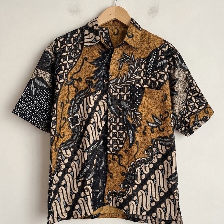 Kemeja Batik Pria Pendek Mustard