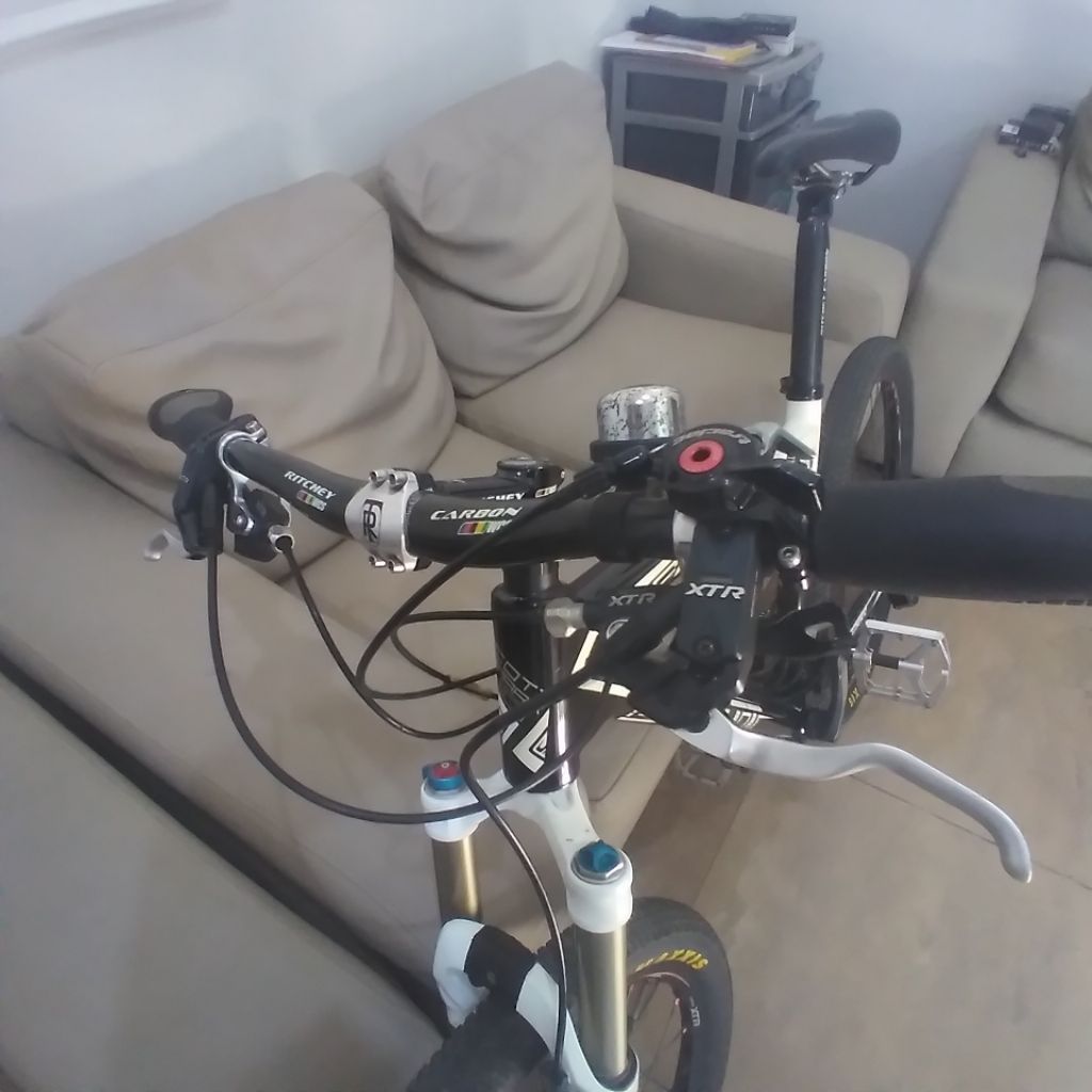Sepeda Scott Spark 26 size M full XTR