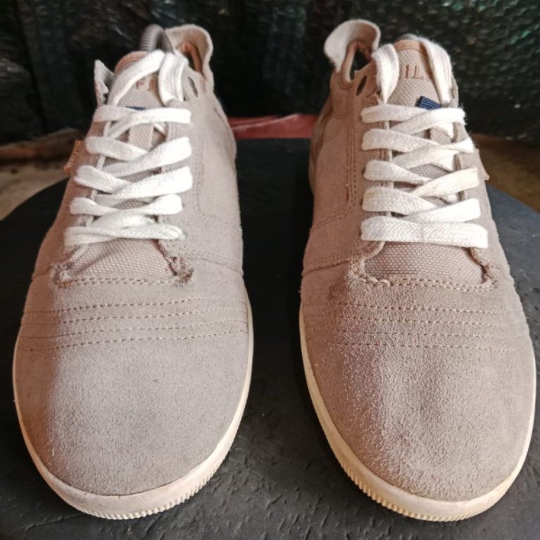 Sepatu Kulit Casua Pria Kerenl Tommy Hilfiger Model Low
