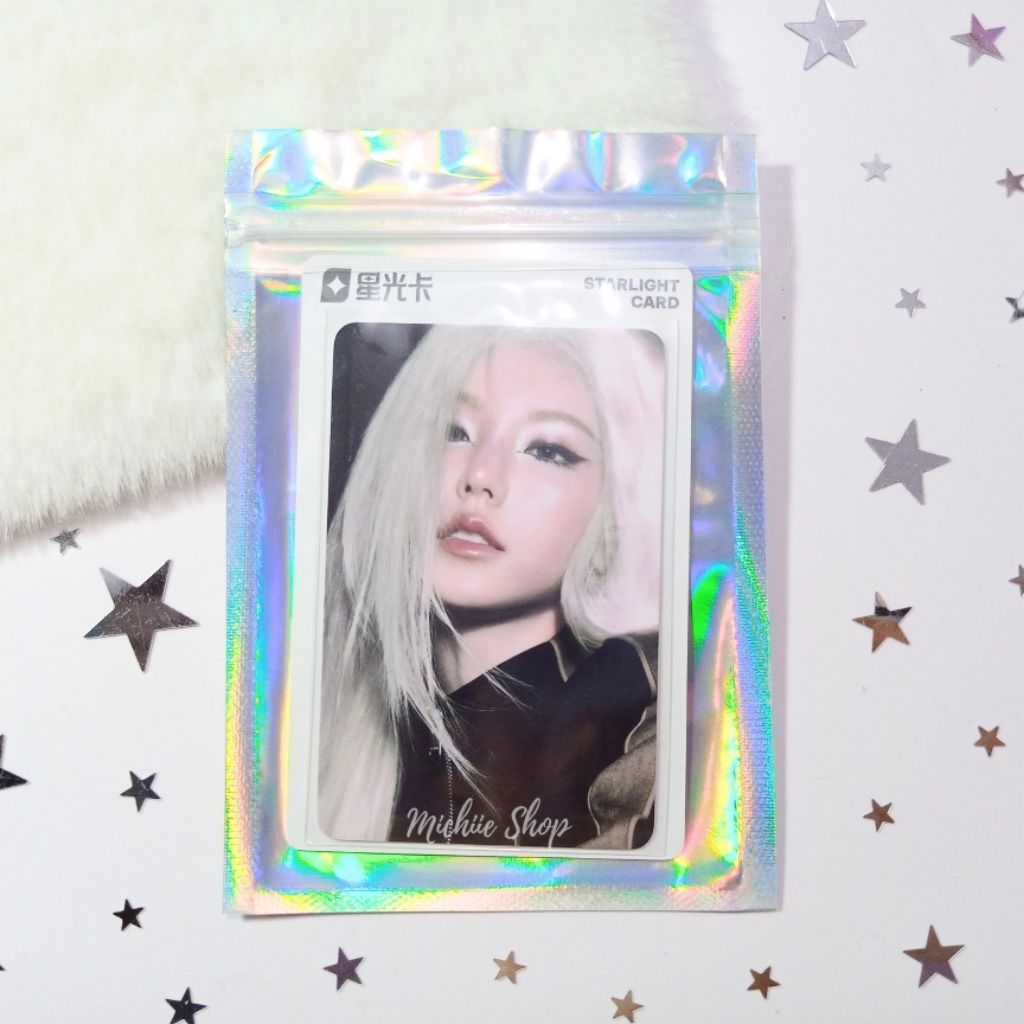 Photocard Itzy Yeji Lucky Draw QQ GWBG B1 | Photocard Yeji Itzy LD QQ B1 Official