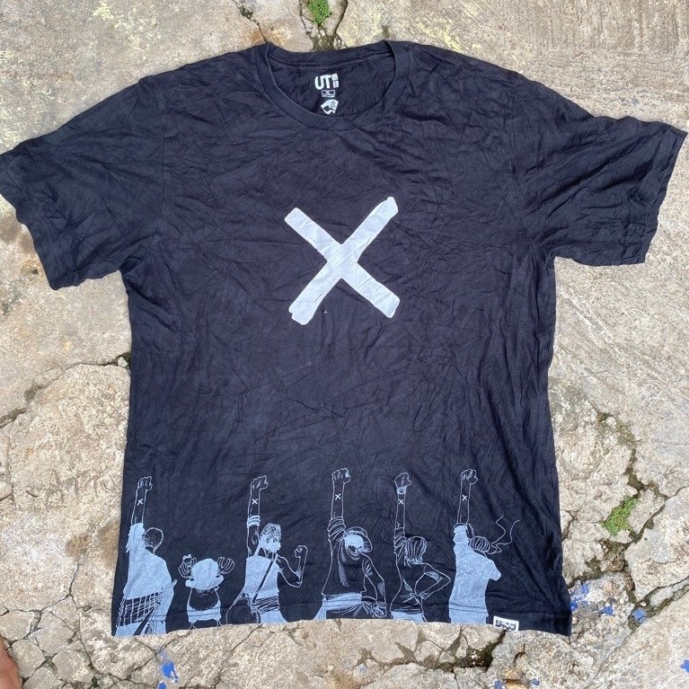 UNIQLO UT x ONE PIECE "Arabasta Friendship X" Graphic Tee