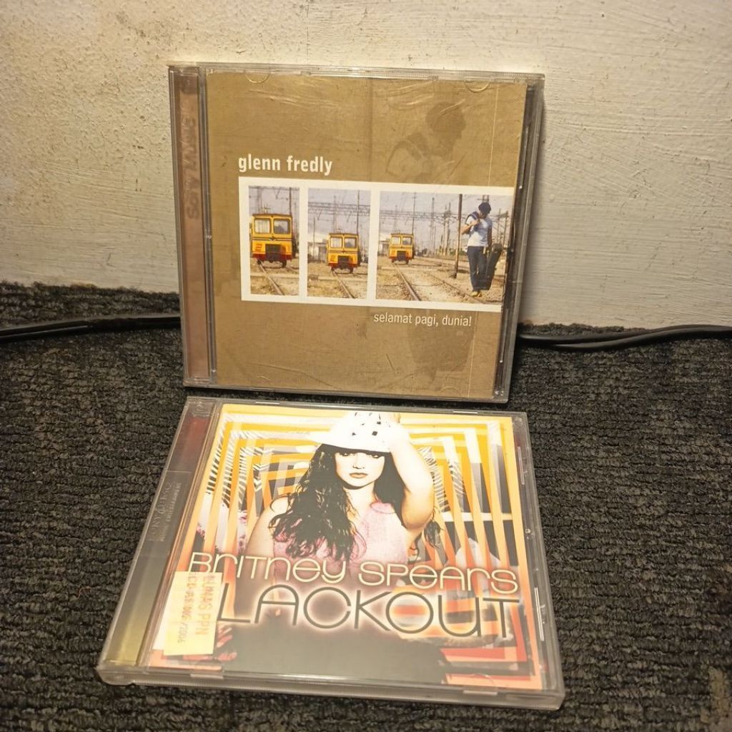 cdr crw cd kosong dan CD musik barat indonesia