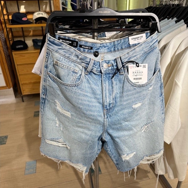 Celana Jeans Pendek Pull and Bear