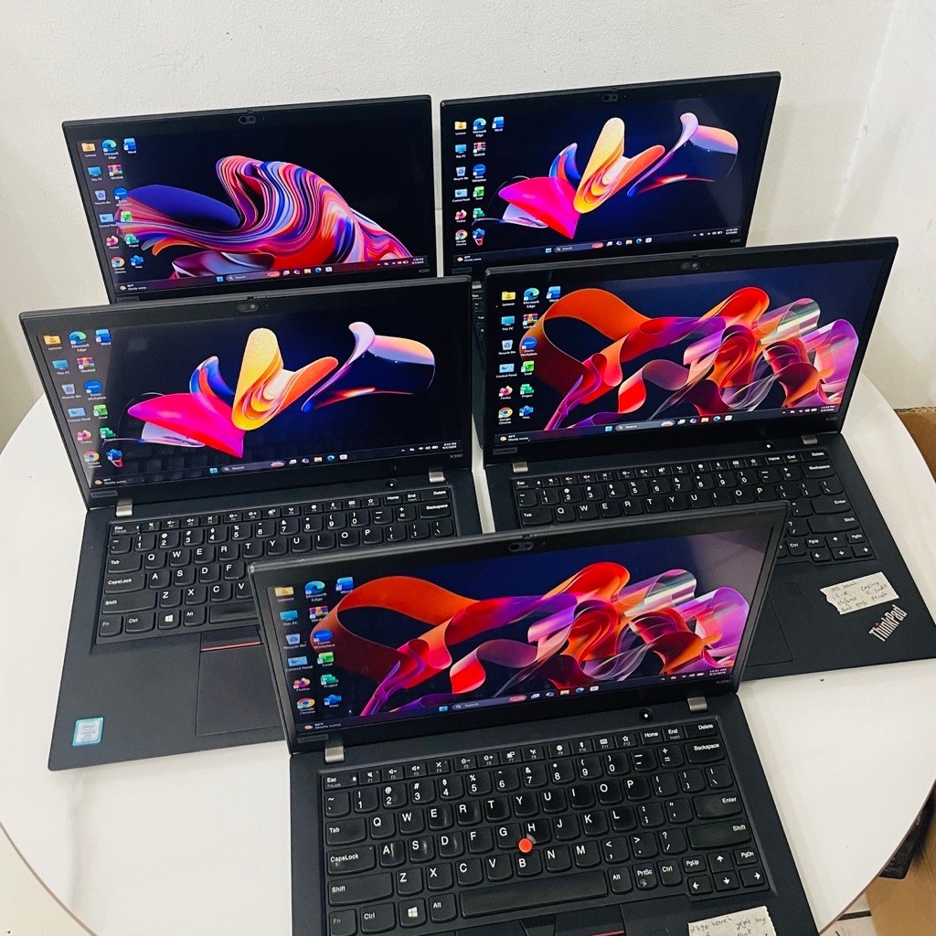 Lenovo ThinkPad X390 touchscreen