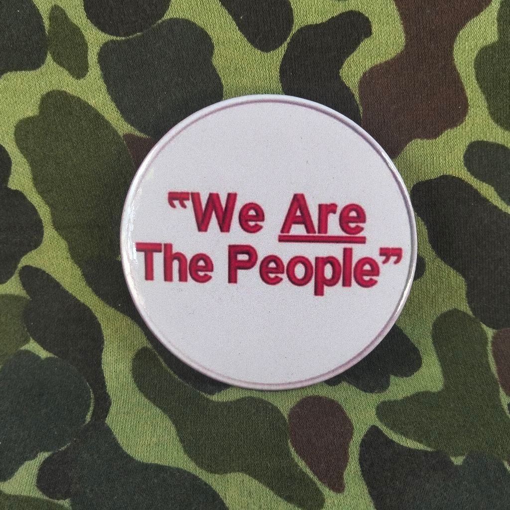 pin we are the people pin kancing bulat besar pin jaket m65 robert de niro film taxi driver 1976 jak