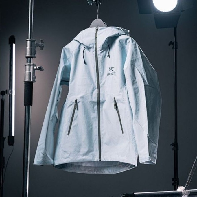 Arcteryx Beta LT Gorpcore Hiking Jacket Ice Blue
