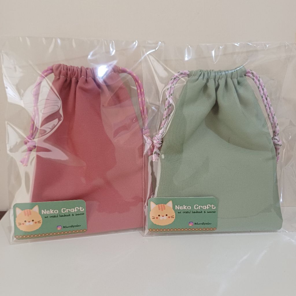 Pouch Kain Serut Polos