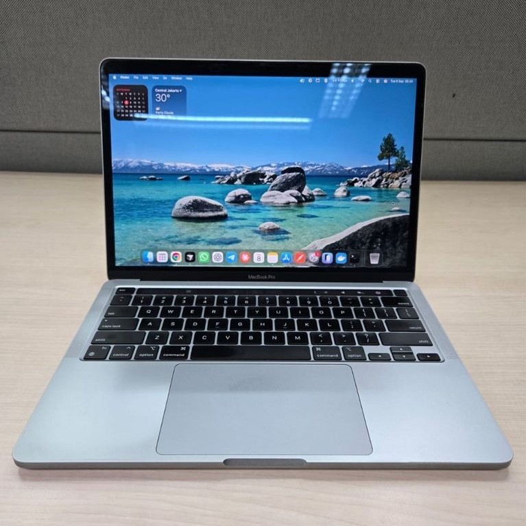 Macbook Pro M1 2020 8/256