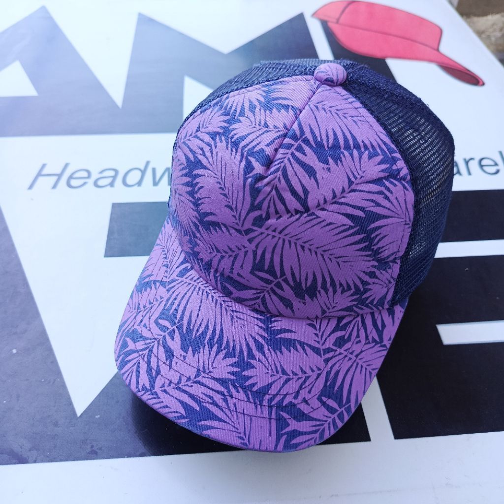 TOPI TRUCKER CAP FULL PRINT AOP FLORAL
