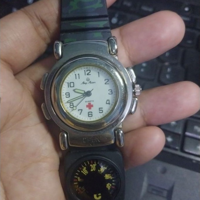 Jam Tangan army ori by Mavy maison dia white