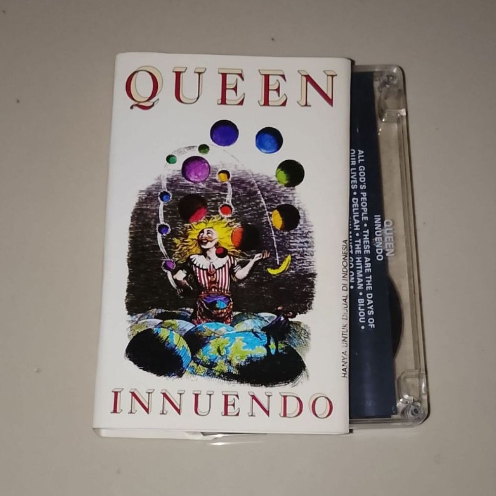 Kaset pita Queen Innuendo