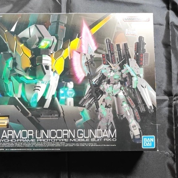 RG UNICORN FULL ARMOR BANDAI