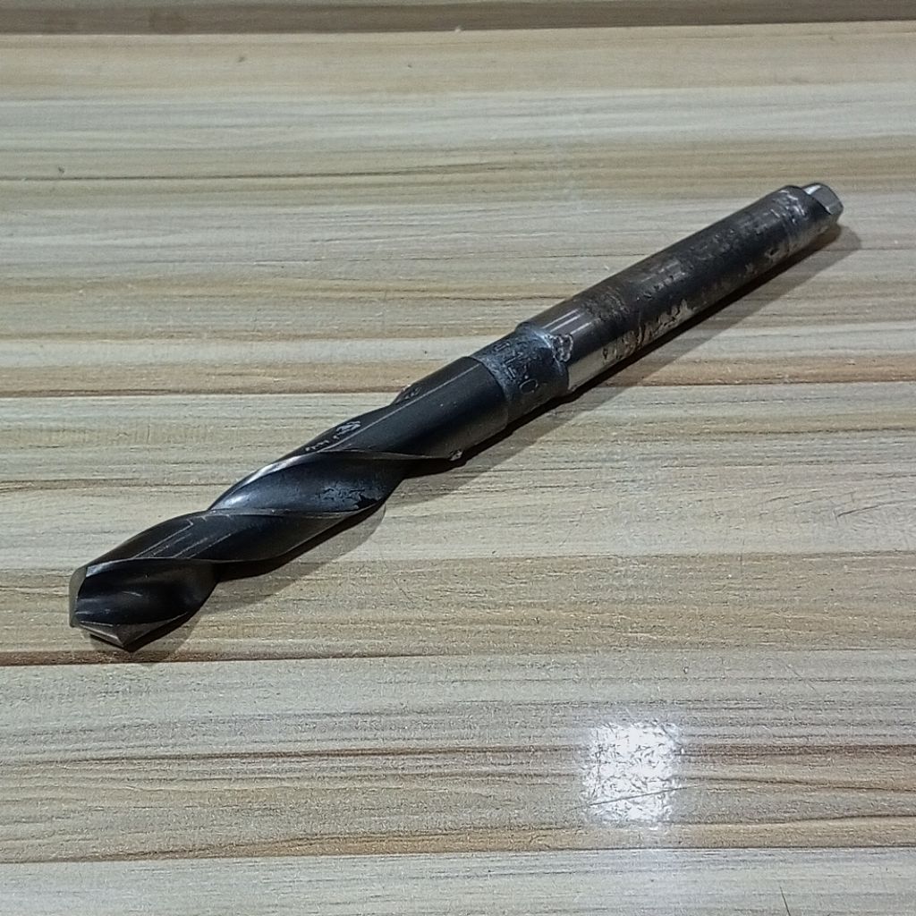 Mata Bor Besi Nachi 12 mm Second Drill HSS Nachi Japan 12.0 mm Bekas Mulus