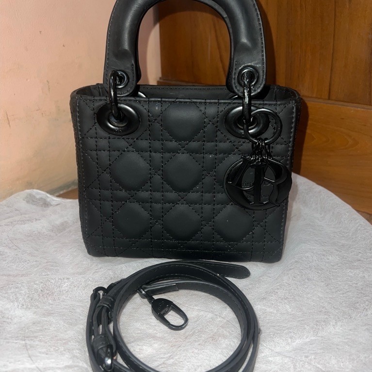 Lady dior mini hitam