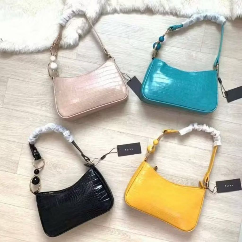 Tas Pedro Selempang Wanita Putih Motif Kulit Crocodile