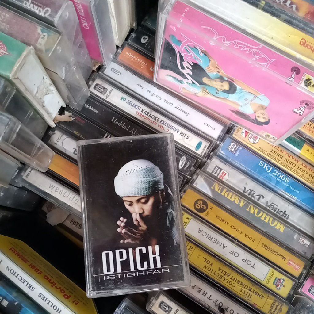 Kaset pita Opick Istighfar