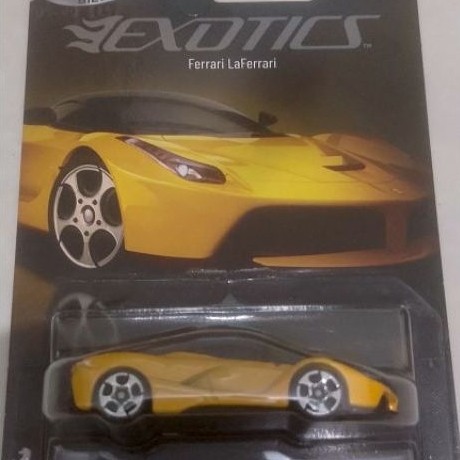 hotwheels exotics ferrari LaFerrari