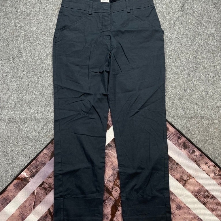 Celana chinos Armani Collezioni second